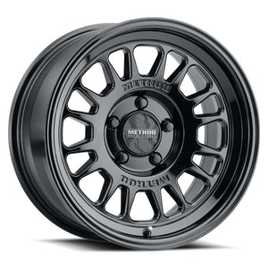 Method MR318 17x8.5 0mm Offset 6x5.5 106.25mm CB Gloss Black