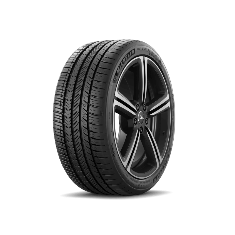 Michelin Pilot Sport A/S 4 215/45ZR18 93Y XL