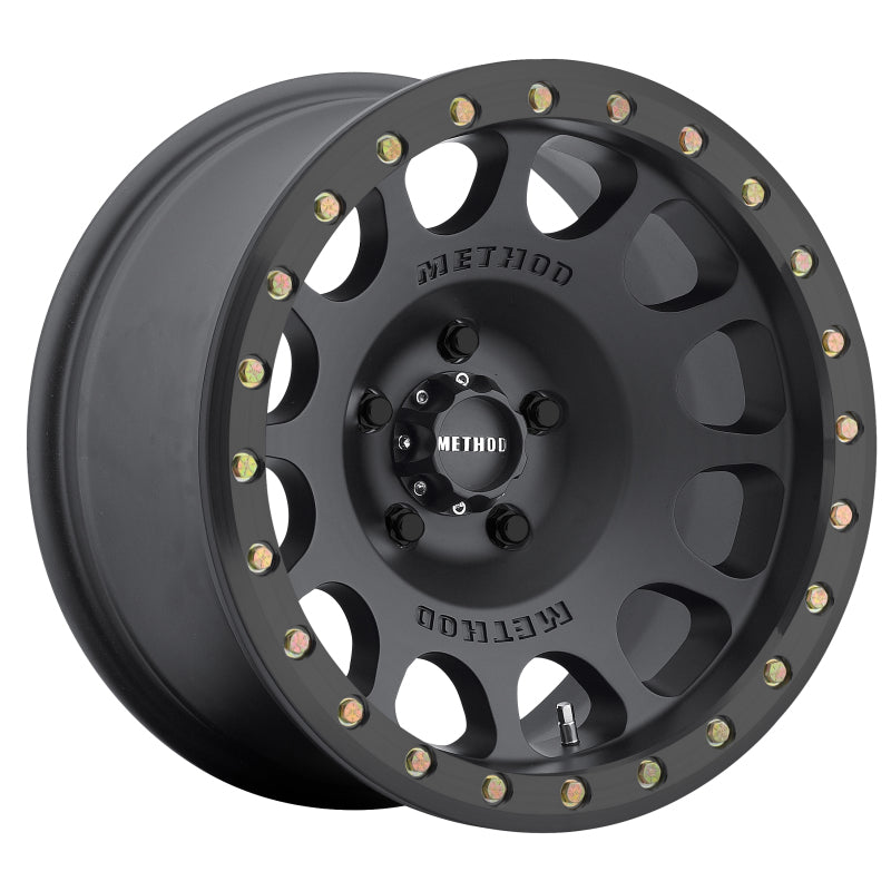 Method MR105 Beadlock 17x9 -38mm Offset 6x5.5 108mm CB Matte Black w/BH-H24125 Wheel